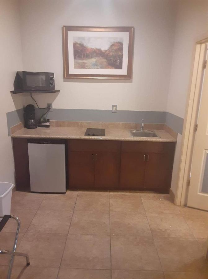 Big Lake Inn And Suites Екстер'єр фото